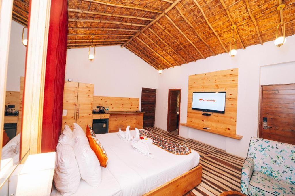 5 Senses Corbett Richness Luxuries Resort ! Destination Wedding & Corporate Events Ramnagar  Ngoại thất bức ảnh