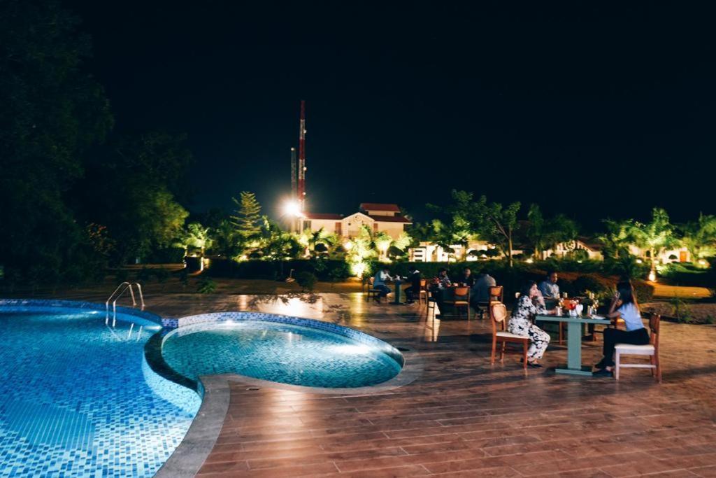 5 Senses Corbett Richness Luxuries Resort ! Destination Wedding & Corporate Events Ramnagar  Ngoại thất bức ảnh