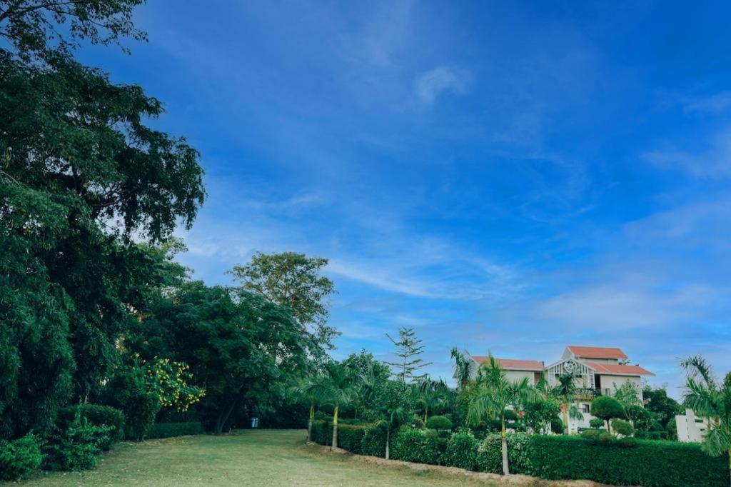 5 Senses Corbett Richness Luxuries Resort ! Destination Wedding & Corporate Events Ramnagar  Ngoại thất bức ảnh
