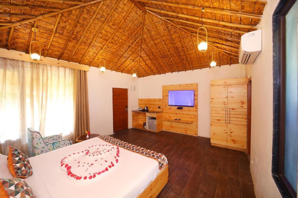5 Senses Corbett Richness Luxuries Resort ! Destination Wedding & Corporate Events Ramnagar  Ngoại thất bức ảnh